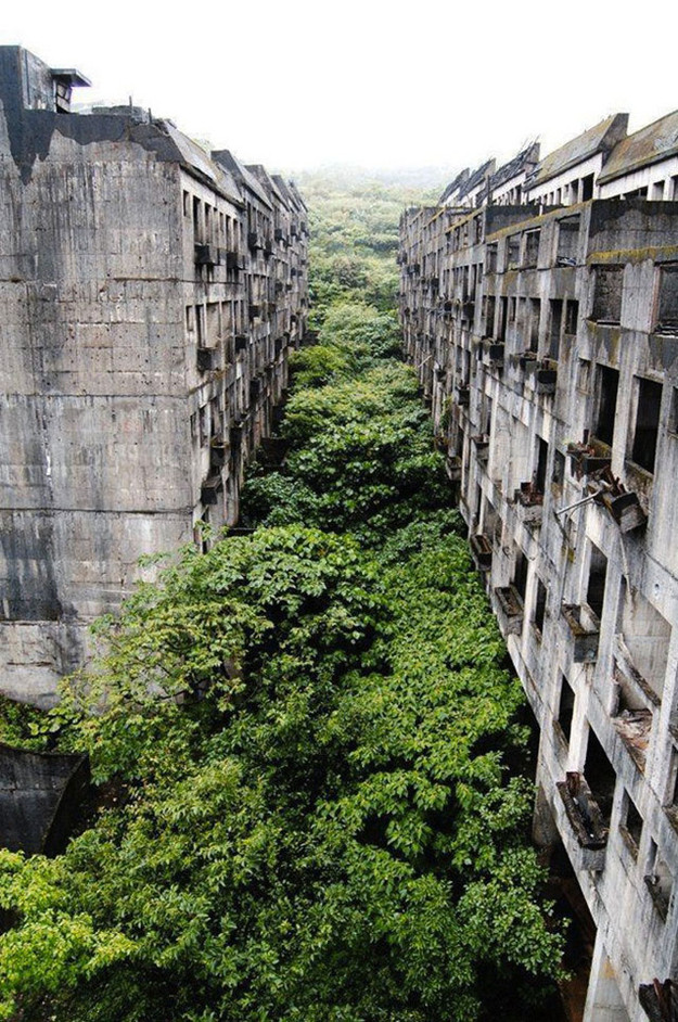 Abandoned flats- Keelung, Taiwan