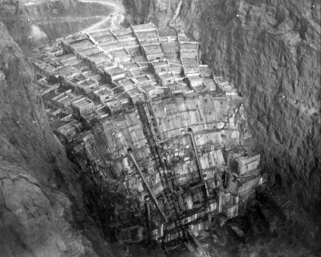 hoover dam construction black and white photograph Hoover Dam, Penstock, construction, Great Depression, United States, civil engineering, hydroelectric dam, 