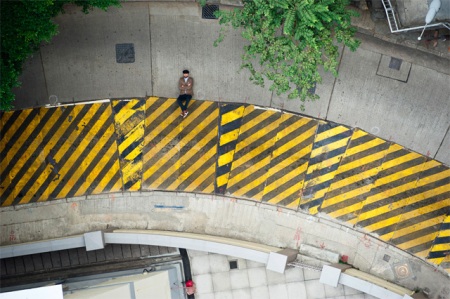 illusion optical photography upside down hong kong streets ad campaign street art